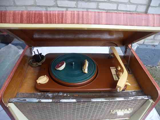 Радиоприёмник минск-61. Енакиево