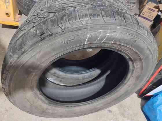 Продаю 2 б/у шины Yokohama Донецк