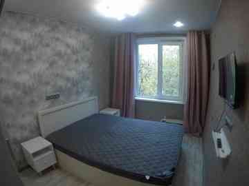 Сдаётся двухкомнатная квартира в Ленинском районе, в районе Цирка. Донецк