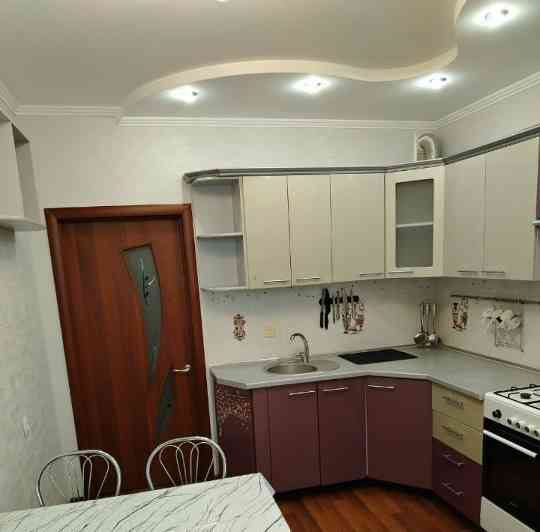 Сдаю однокомнатную квартиру 40.0 м² этаж 3, город Донецк, Донецк