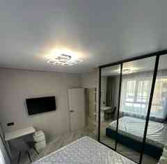 Сдаю однокомнатную квартиру 37.0 м² этаж 7, город Донецк, Киевский район, Шахтерская площадь Донецк