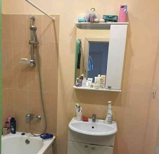 Впервые сдаётся в аренду просторная двухкомнатная квартира Донецк