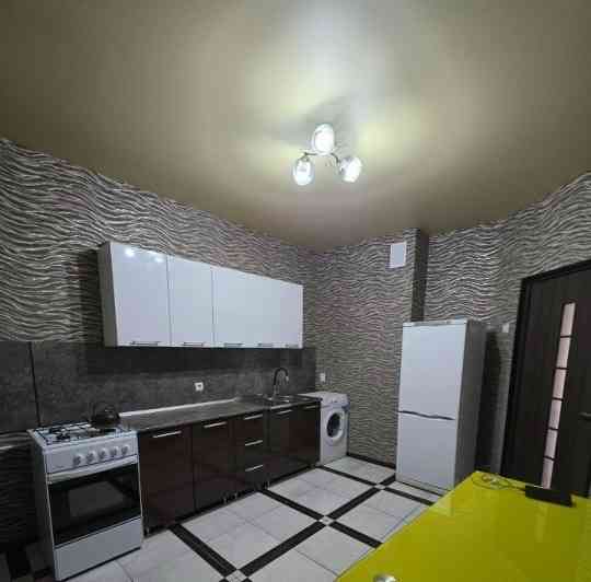 Сдаю двухкомнатную квартиру 56.0 м² этаж 4, город Донецк, Киевский Донецк