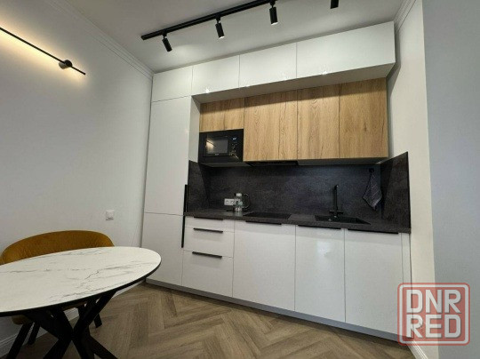 Сдам евродвушку 42квм в Ворошиловском районе, ор-тир Крытый рынок. Донецк - изображение 1