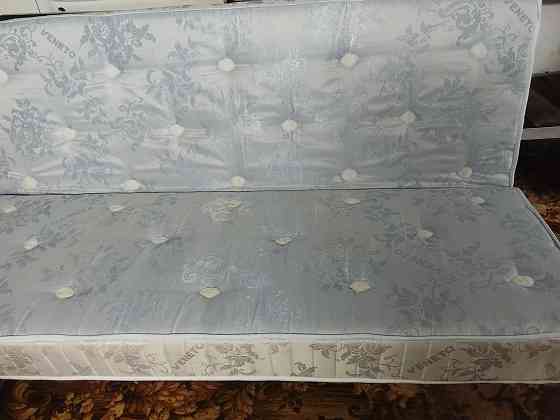 Диван -кровать в отличном состоянии Донецк