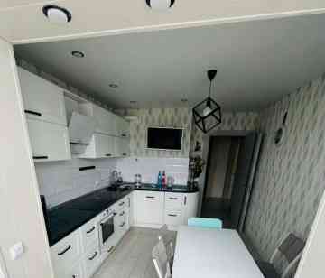 Кoмфоpтабeльнaя, уютная и полностью укомплeктовaнная двухкoмнaтнaя Донецк