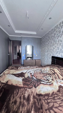 Продажа 4-х комнатной квартиры Донецк, Киевский район, ул. Артёма (ориентир «Маяк») Донецк