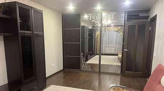 Сдаю двухкомнатную квартиру 60.0 м² этаж 5/10 город Донецк, Ворошиловский район Донецк