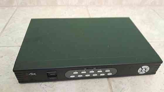 видео-регистратор камер наблюдения u-tex d 8104V Донецк
