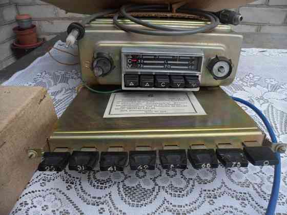 Радиоприёмник автомобильный ат-66. Енакиево