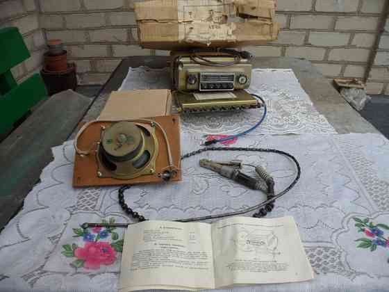 Радиоприёмник автомобильный ат-66. Енакиево