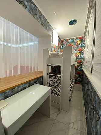 сдаю люкс квартиру в центре донецка калининский р-н Ильича 24б вода 24/7 Донецк