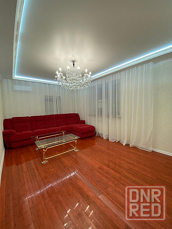 сдаю люкс квартиру в центре донецка калининский р-н Ильича 24б вода 24/7 Донецк - изображение 1