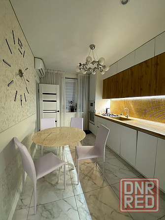 сдаю люкс квартиру в центре донецка калининский р-н Ильича 24б вода 24/7 Донецк - изображение 6