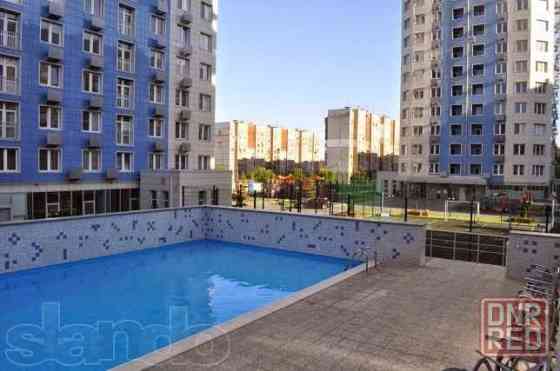 Продам отличную с ремонтом 3к.кв студия Новострой Диск. Вода 24 /7 Донецк