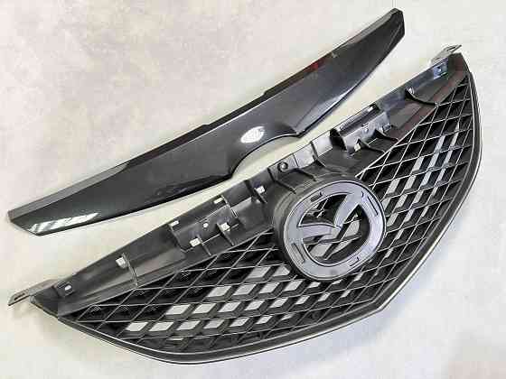 Решётка радиатора Mazda Макеевка