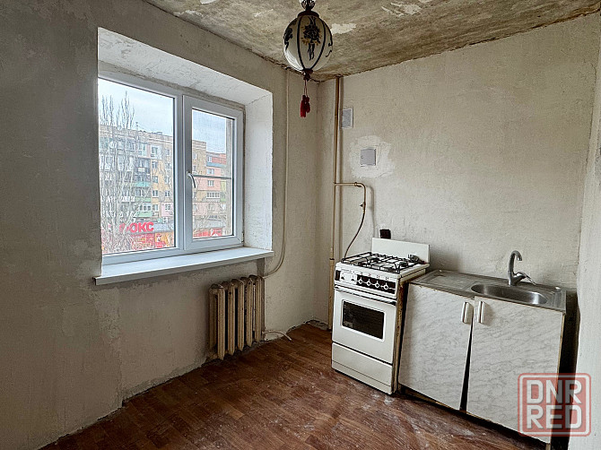 1 комн Центр Макеевки 5/9 Макеевка - изображение 2