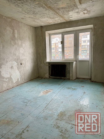 1 комн Центр Макеевки 5/9 Макеевка - изображение 4