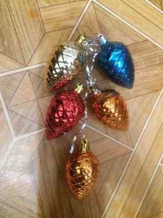 продам новогодние ёлочные игрушки шишки Донецк