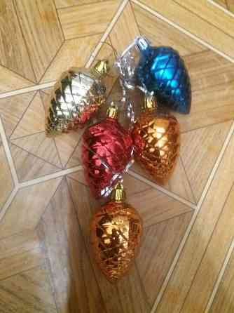 продам новогодние ёлочные игрушки шишки Донецк