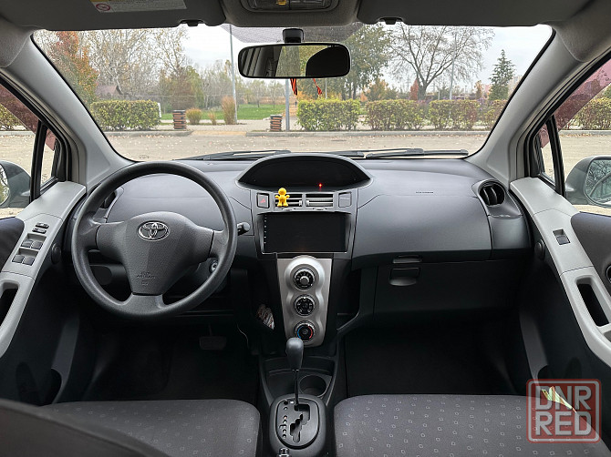 Продаю Toyota Yaris Мариуполь - изображение 8