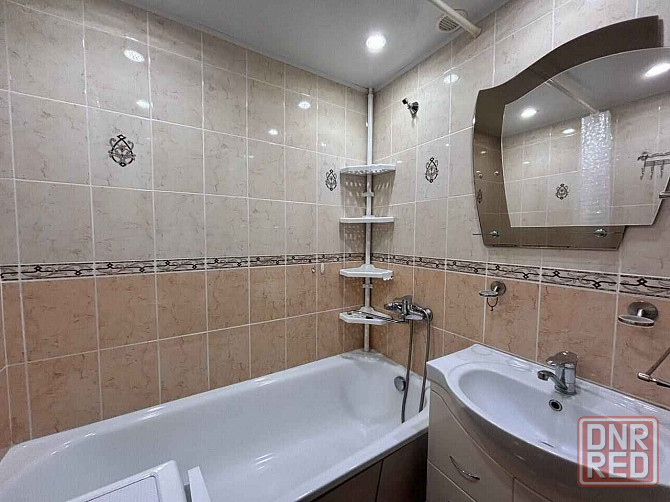 Сдаётся двухкомнатная квартира в Ленинском районе, ул. Молодежная Донецк - изображение 3