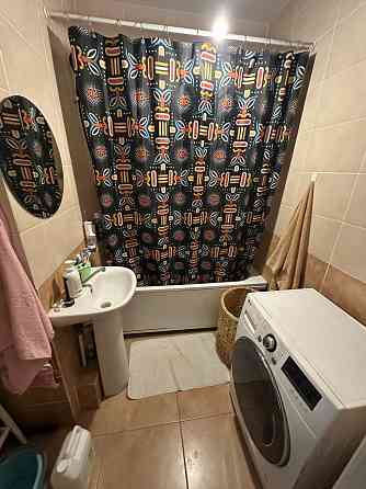 Сдается двушка на длительный срок , порядочным людям Пролетарский район. ул.Зверькова Донецк