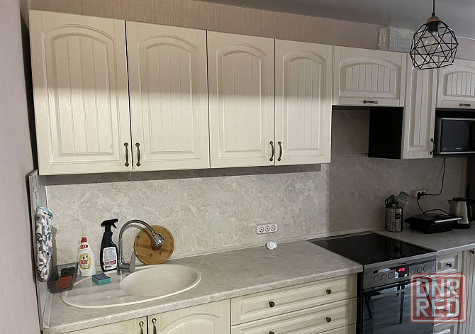 Сдам двухкомнатную квартиру в Ворошиловском районе, ул. Челюскинцев Донецк - изображение 3