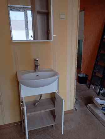 Тумба с раковиной и зеркалом Макеевка