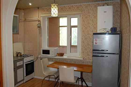 Продам 2-х комн квартиру с авт отоп в городе Луганск квартал Мирный Луганск