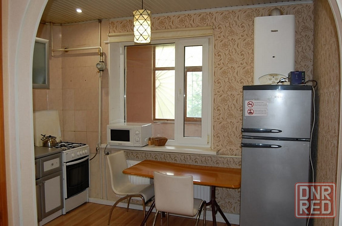 Продам 2-х комн квартиру с авт отоп в городе Луганск квартал Мирный Луганск - изображение 1