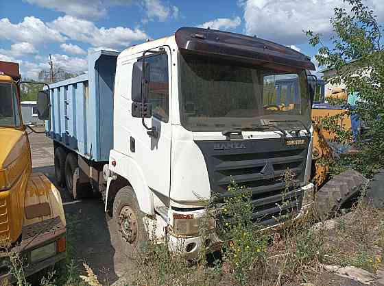 Грузовой Самосвал Sinotruk Hania 6x4, 2008 (кузов 20 кубов) Луганск
