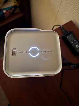 Продам проектор Xiaomi zeemr d1 Донецк