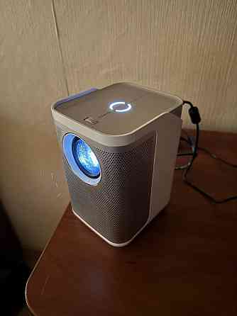 Продам проектор Xiaomi zeemr d1 Донецк
