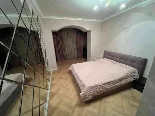 Сдаётся 3-х комнатная квартира в Кировском районе Донецк