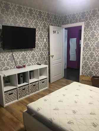 Сдам срочно ,двух комнатная,Калининский район Донецк