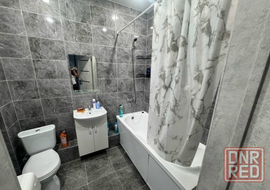 Сдам комфортную и просторную 1- комнатную квартиру в Ворошиловском районе Донецк - изображение 2