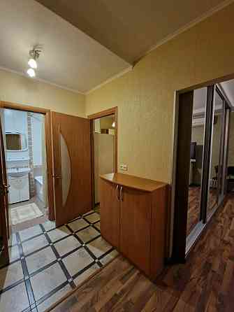 Сдаётся крупногабаритная однокомнатная квартира Район: Буденновский Донецк