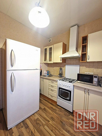 Сдаётся крупногабаритная однокомнатная квартира Район: Буденновский Донецк - изображение 4