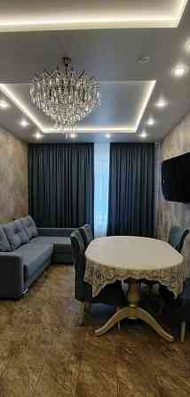 Сдaетcя абсолютно новая двухкомнатная квартира Ворошиловский район Донецк