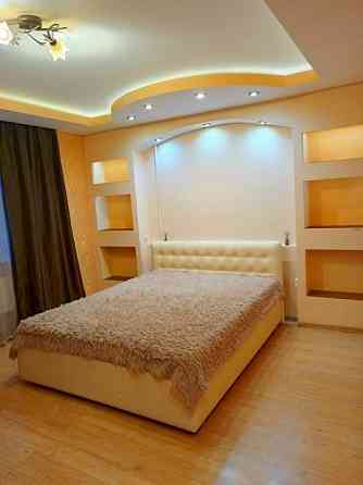 Сдается: Трехкомнатная работа в Ленинском районе Донецк