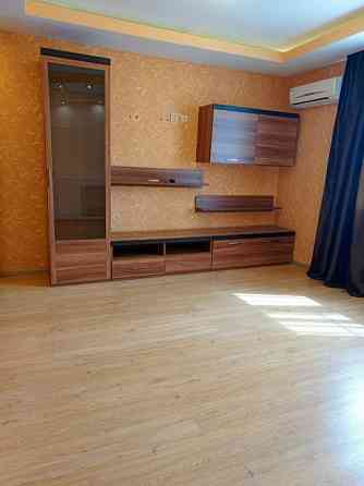 Сдается: Трехкомнатная работа в Ленинском районе Донецк