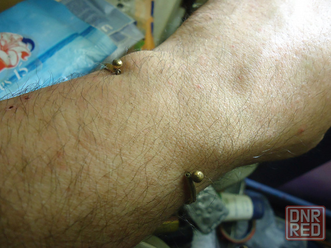 Со стрелой, фото біля параши Донецк - изображение 2