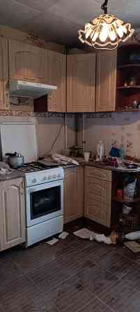 2комнатная квартира в центре Ясиноватая Ясиноватая