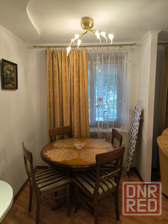 Аренда 3 к двухэтажной квартиры, мед. университет Донецк - изображение 2