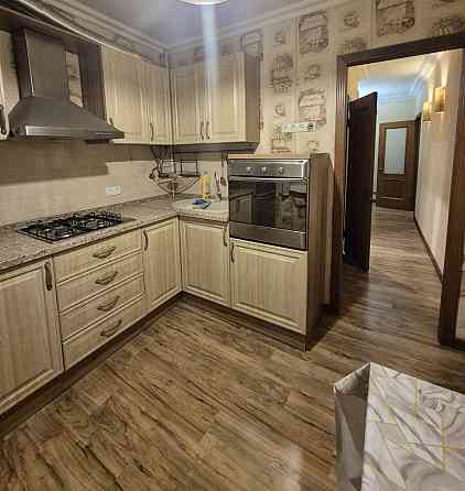 Сдам отличную 2 к.кв Донецк Сити рядом Донуги Донецк