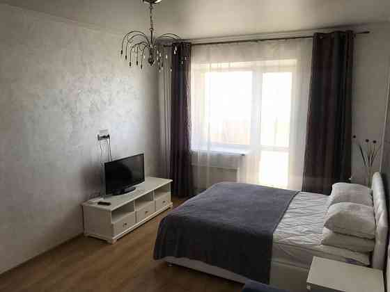 Сдается отличная однокомнатная квартира в Ворошиловском районе на площади Ленина по ул.Постышева. Донецк