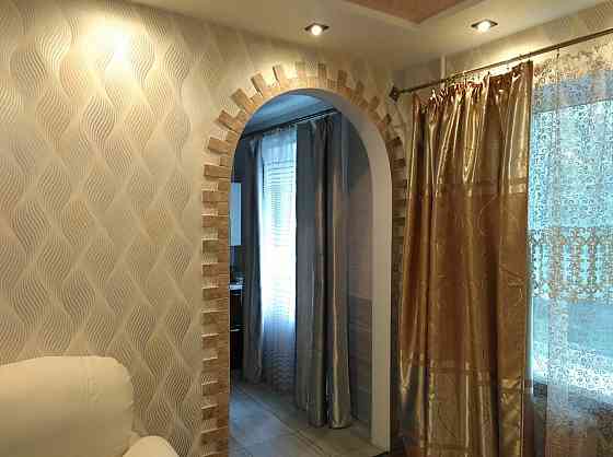 Аренда 3к трехкомнатной квартиры в Ворошиловском районе Этаж 3/5. Площадь 55 м². Донецк