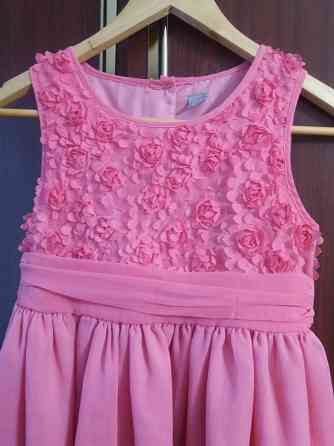 Продам платье для девочки рост 140 см Донецк