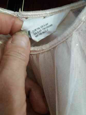 Продам платье для девочки 5-6 лет рост 120 см Донецк